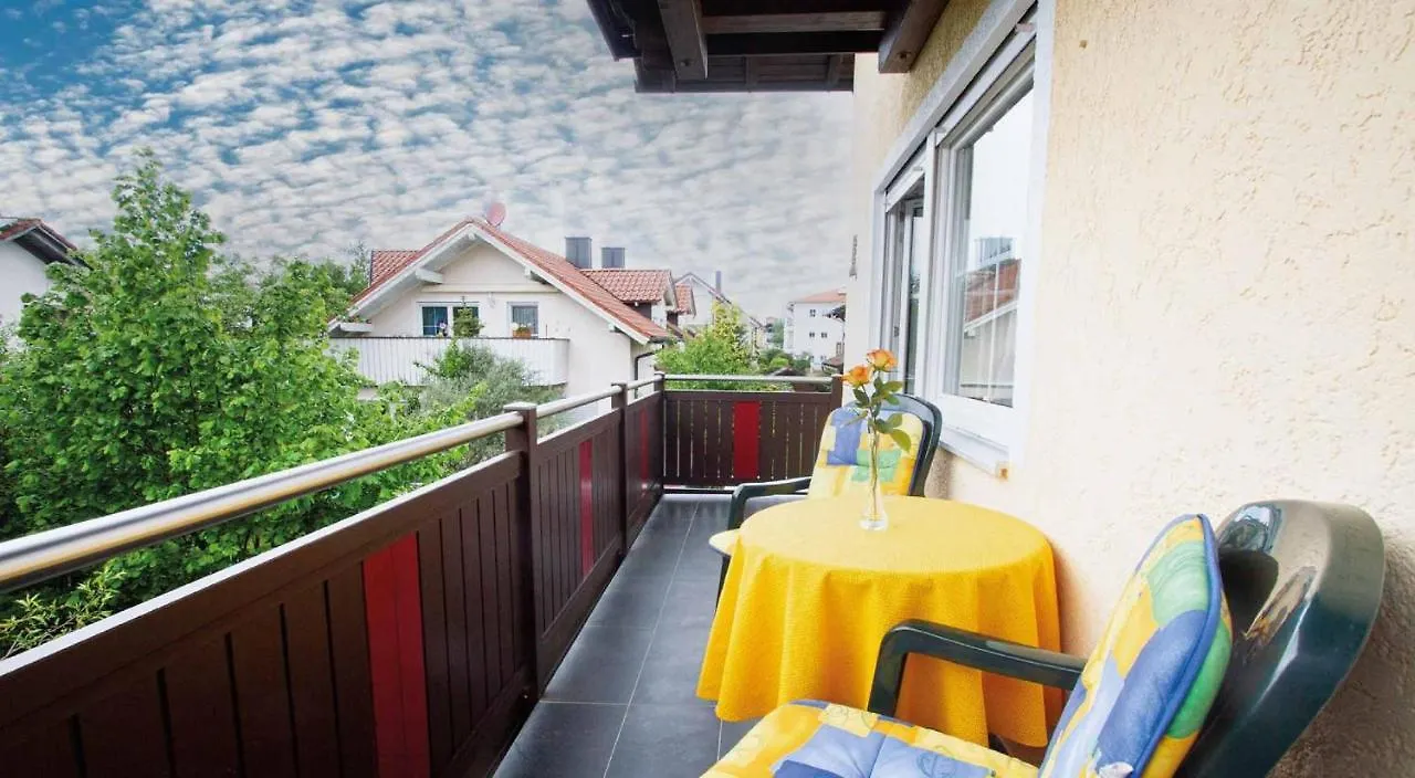 Haus Himmelsbach Daire Bad Füssing Almanya