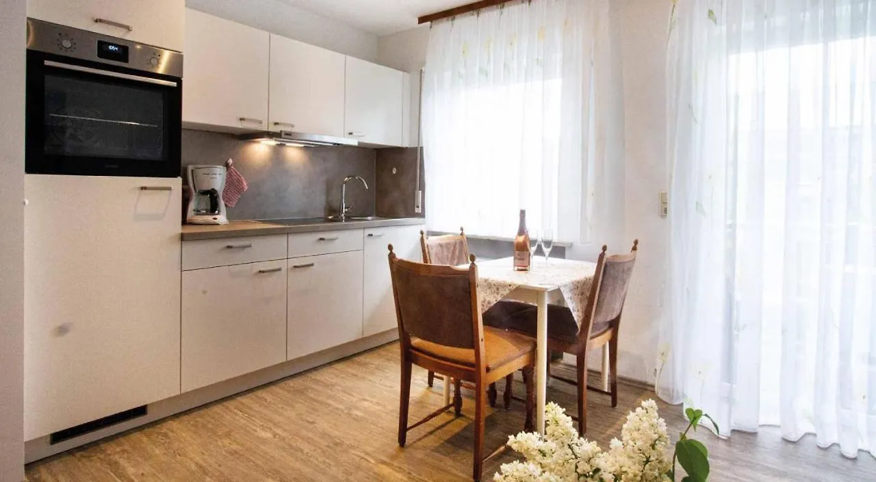 Haus Himmelsbach Daire Bad Füssing 0*,  Almanya